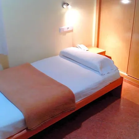 Hotel RC Ramon y Cajal-2